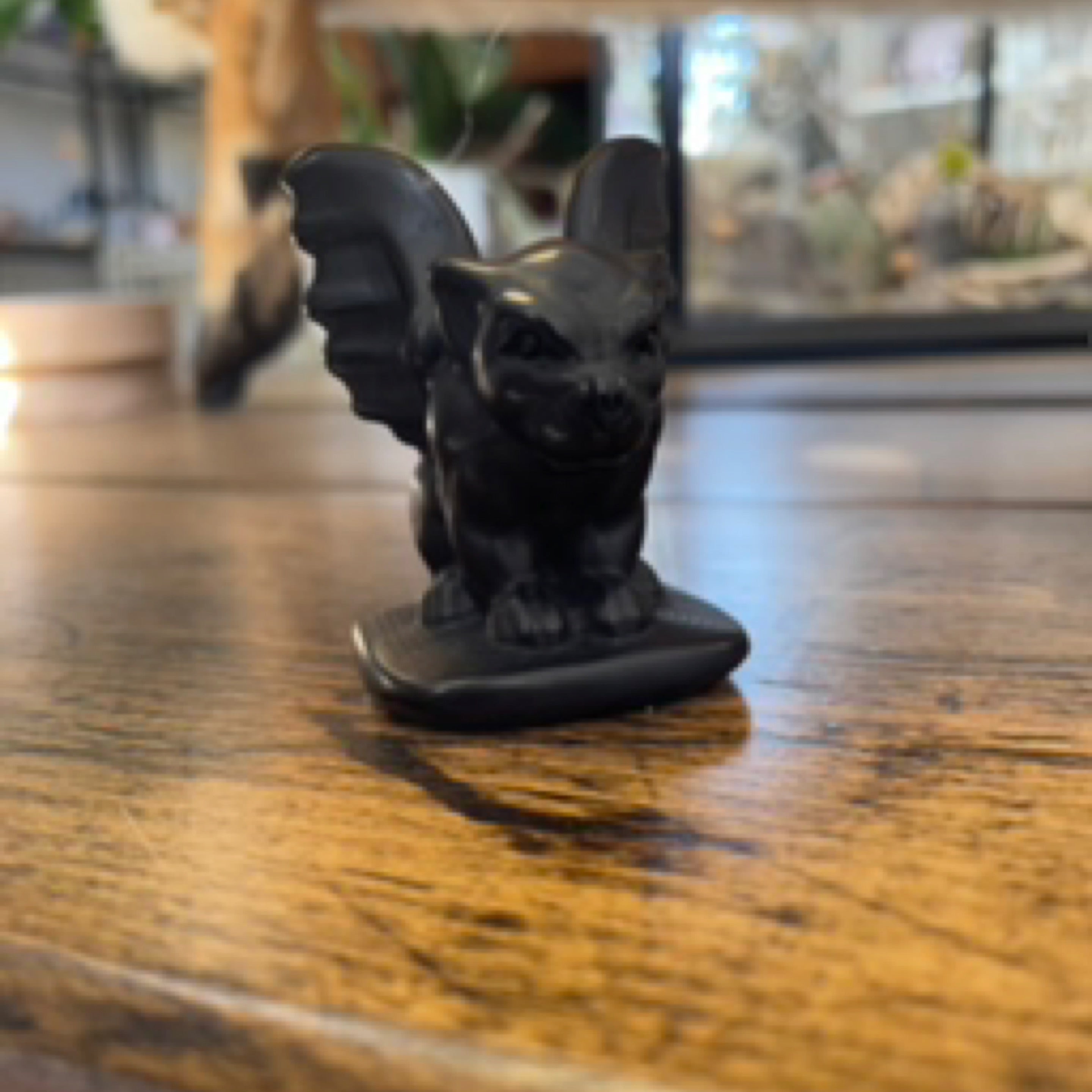 Gargoyle Black Obdisian