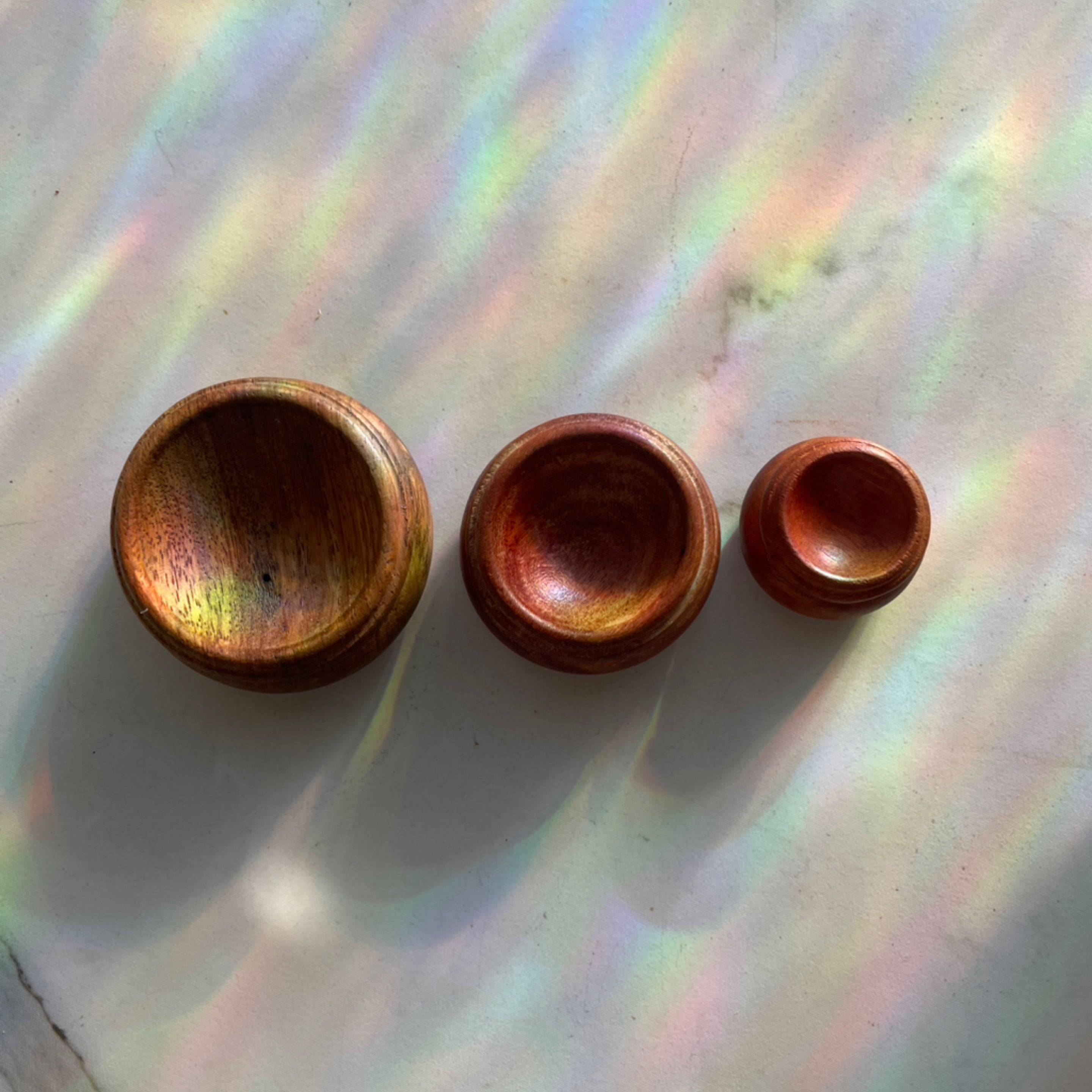 Round Wooden Sphere Stand