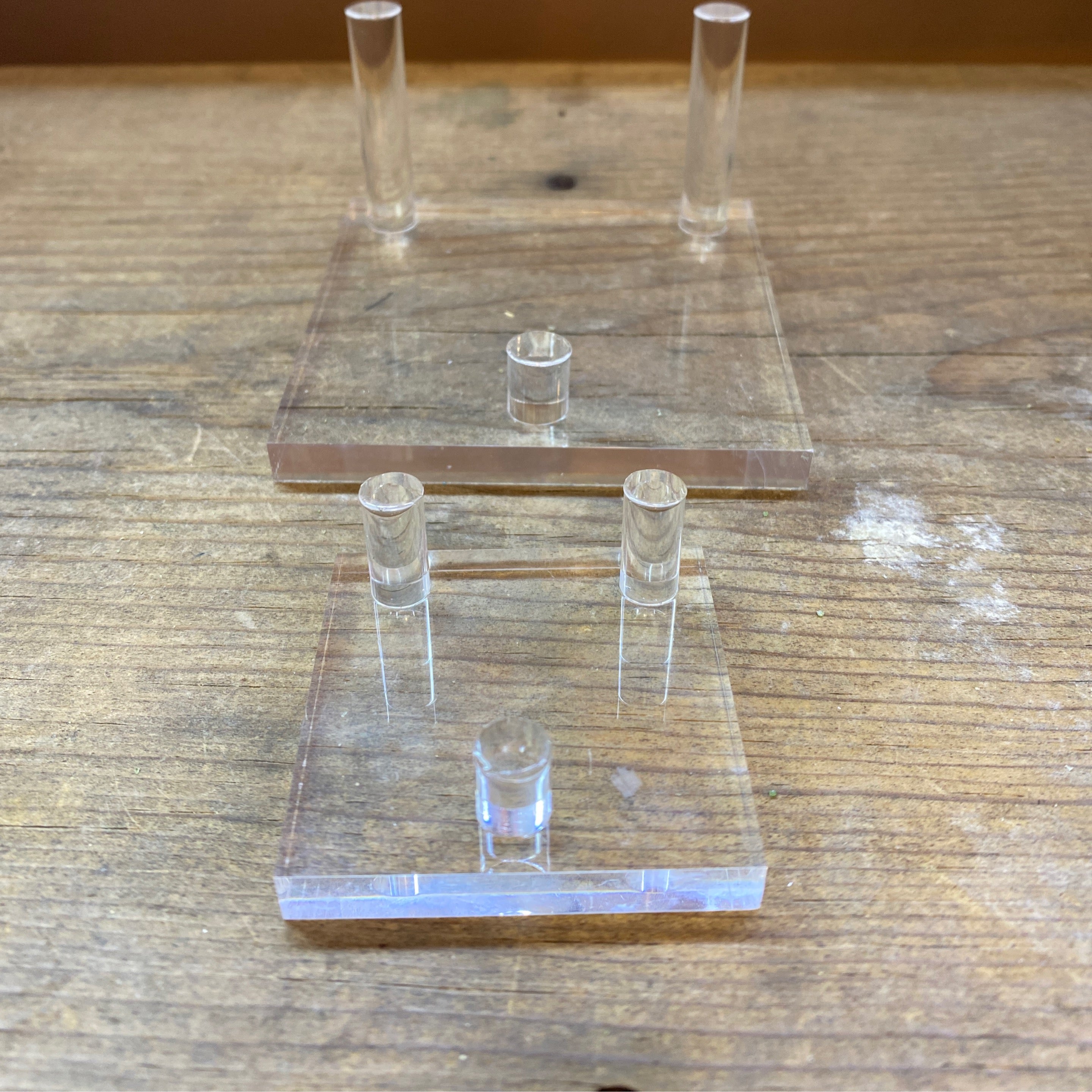 Acrylic Slab Stand