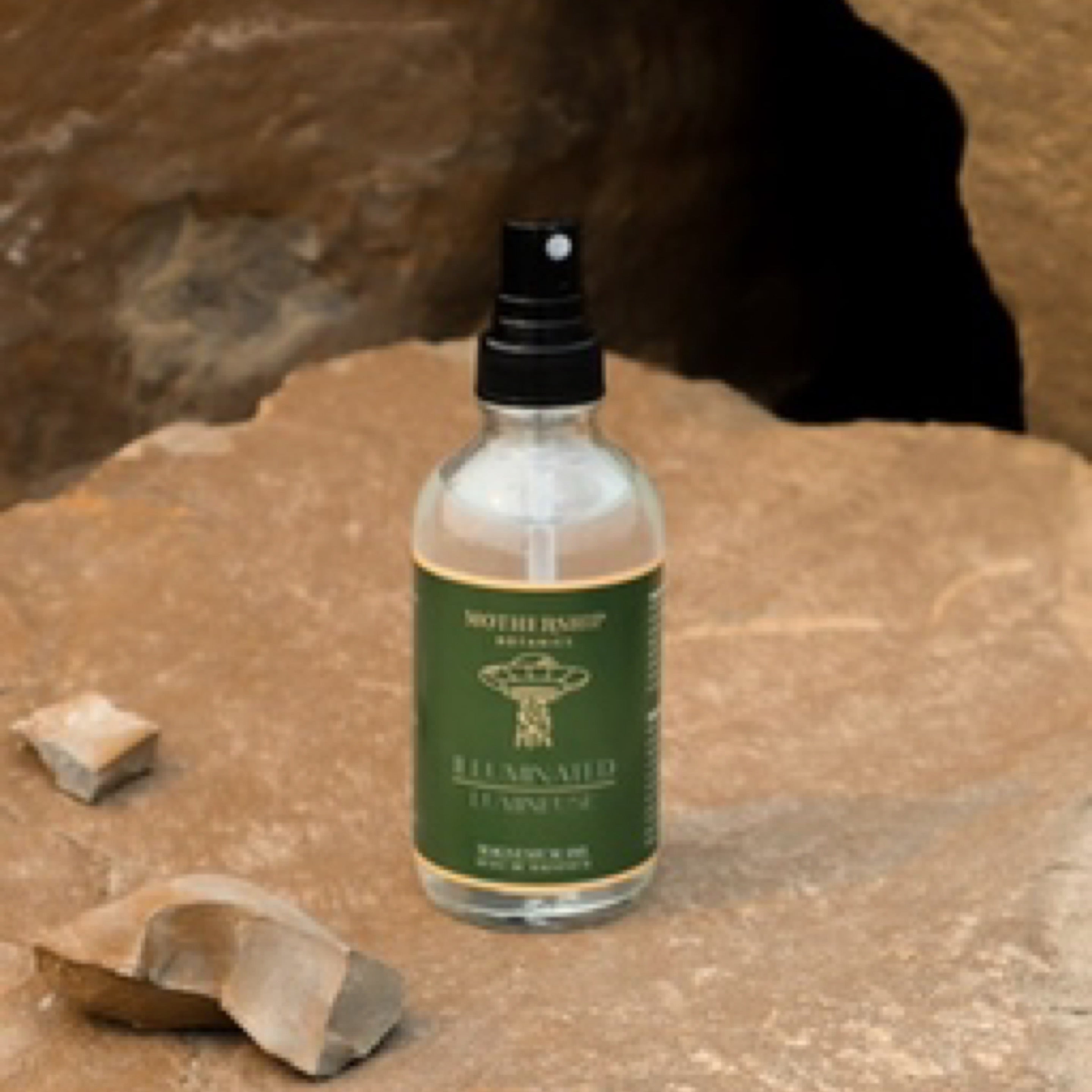 Illuminated Magnesium Oil Spray