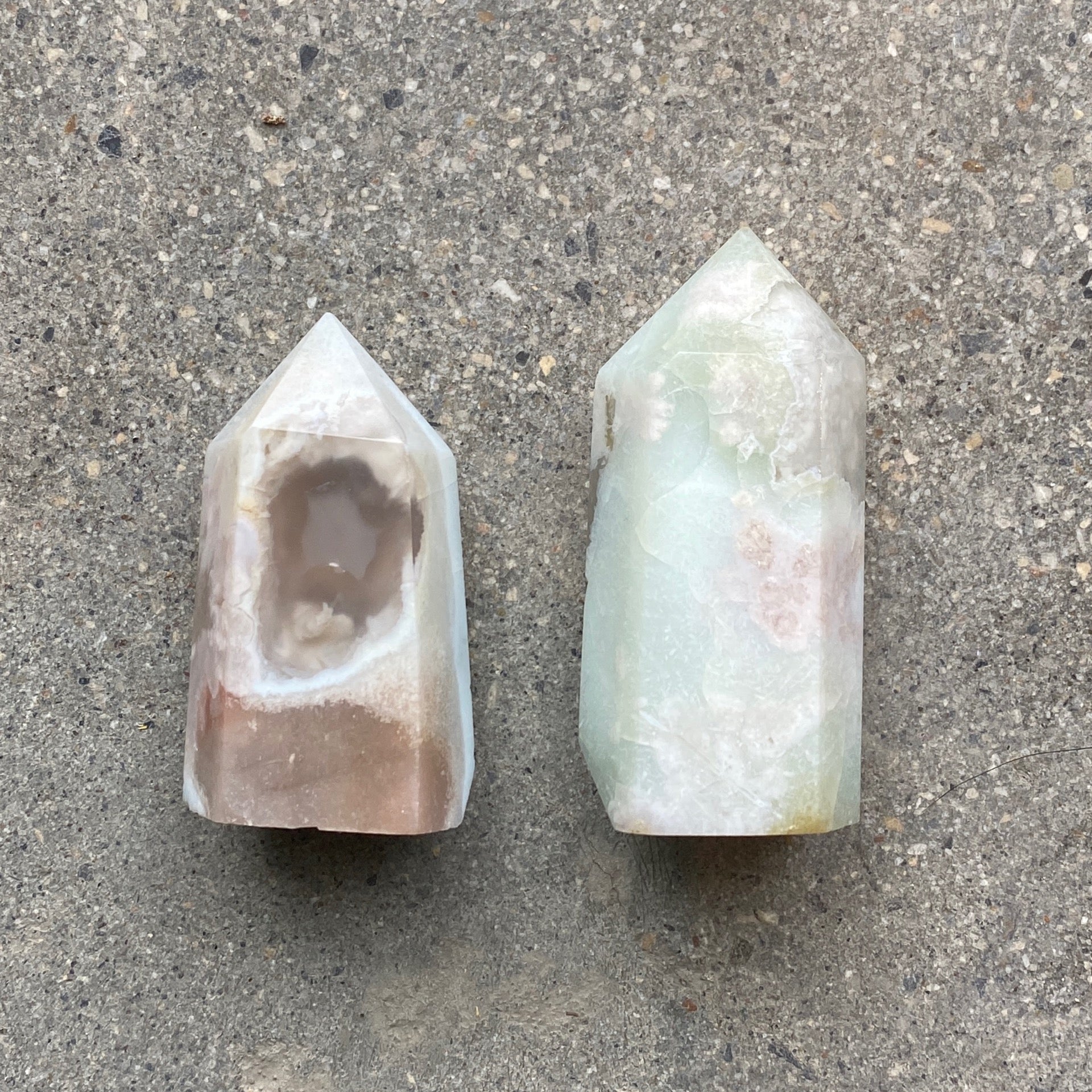 Green Flower Agate Tower