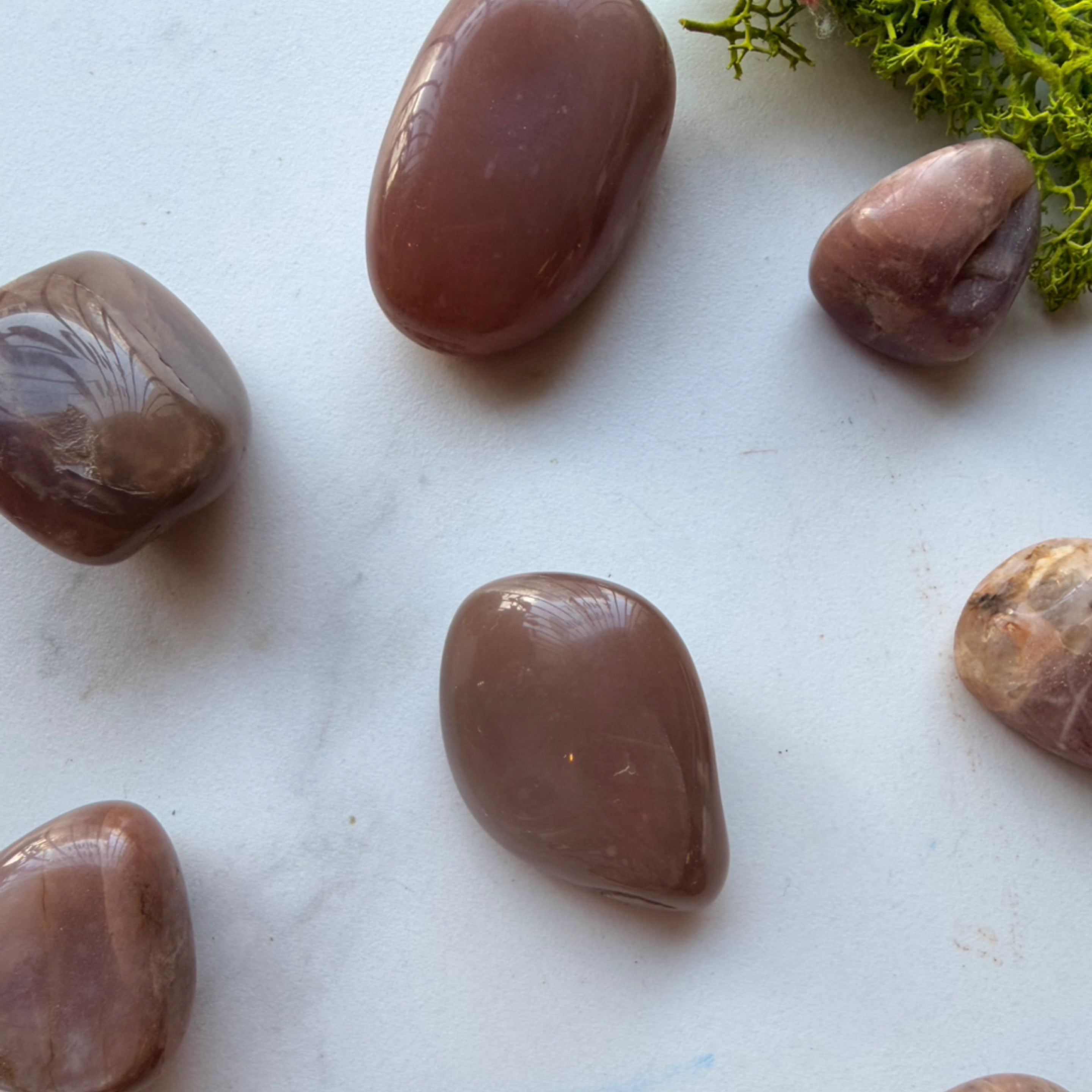 Peach Moonstone Tumble