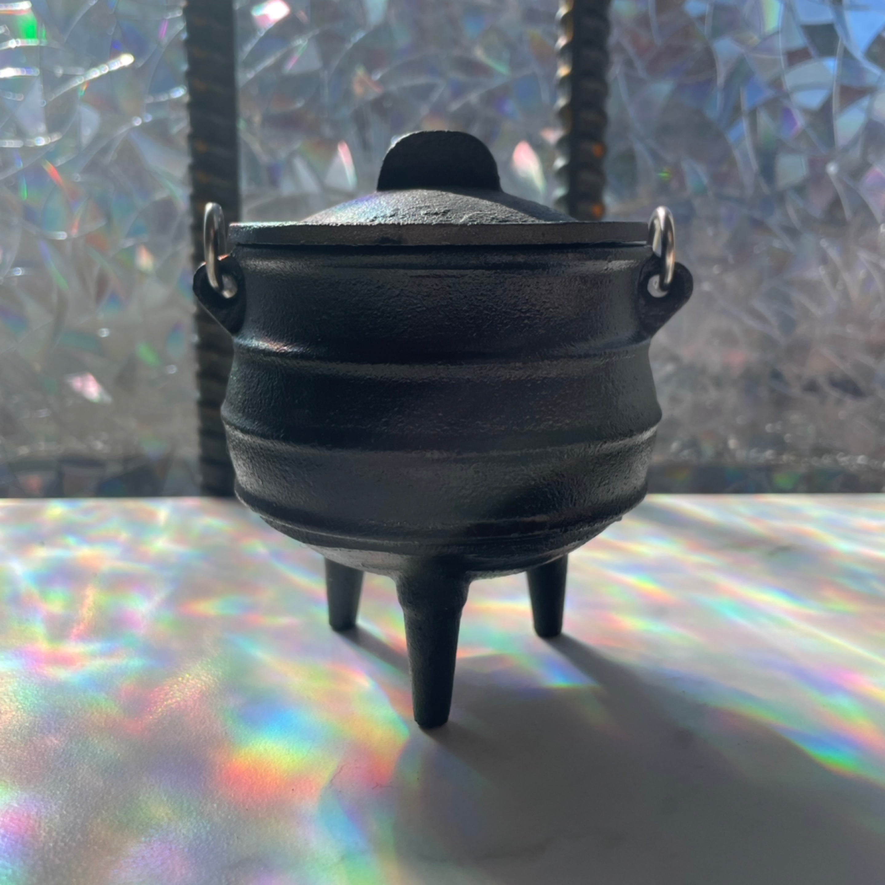 Striped Cauldron