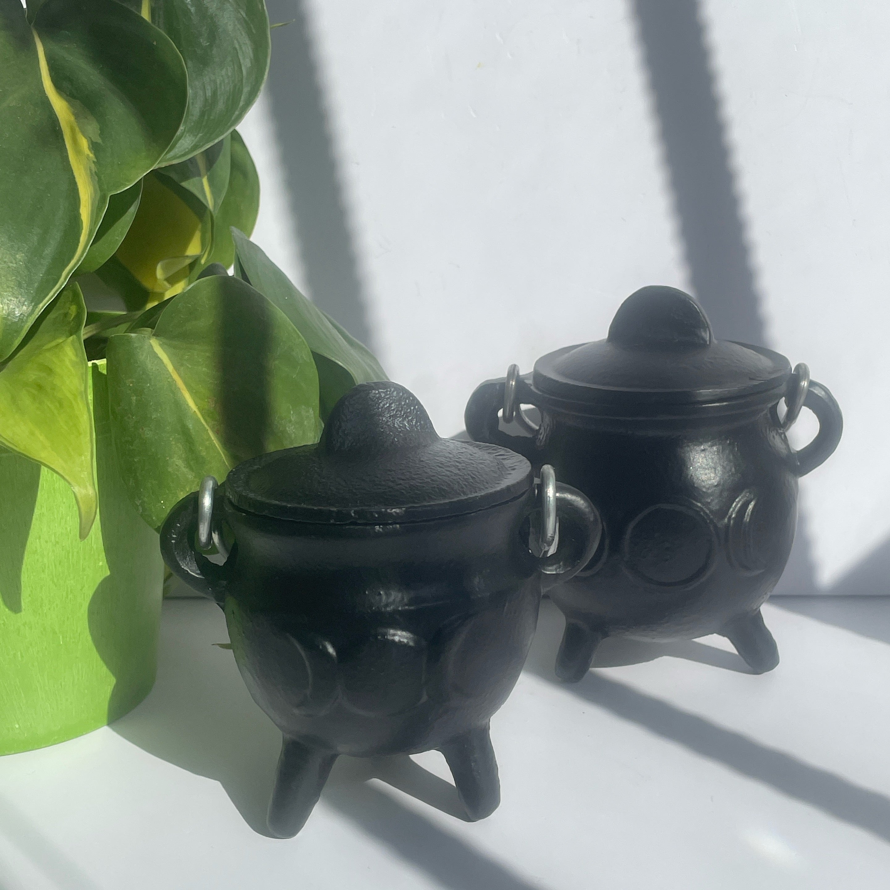 Cast Iron Triple Moon Cauldron