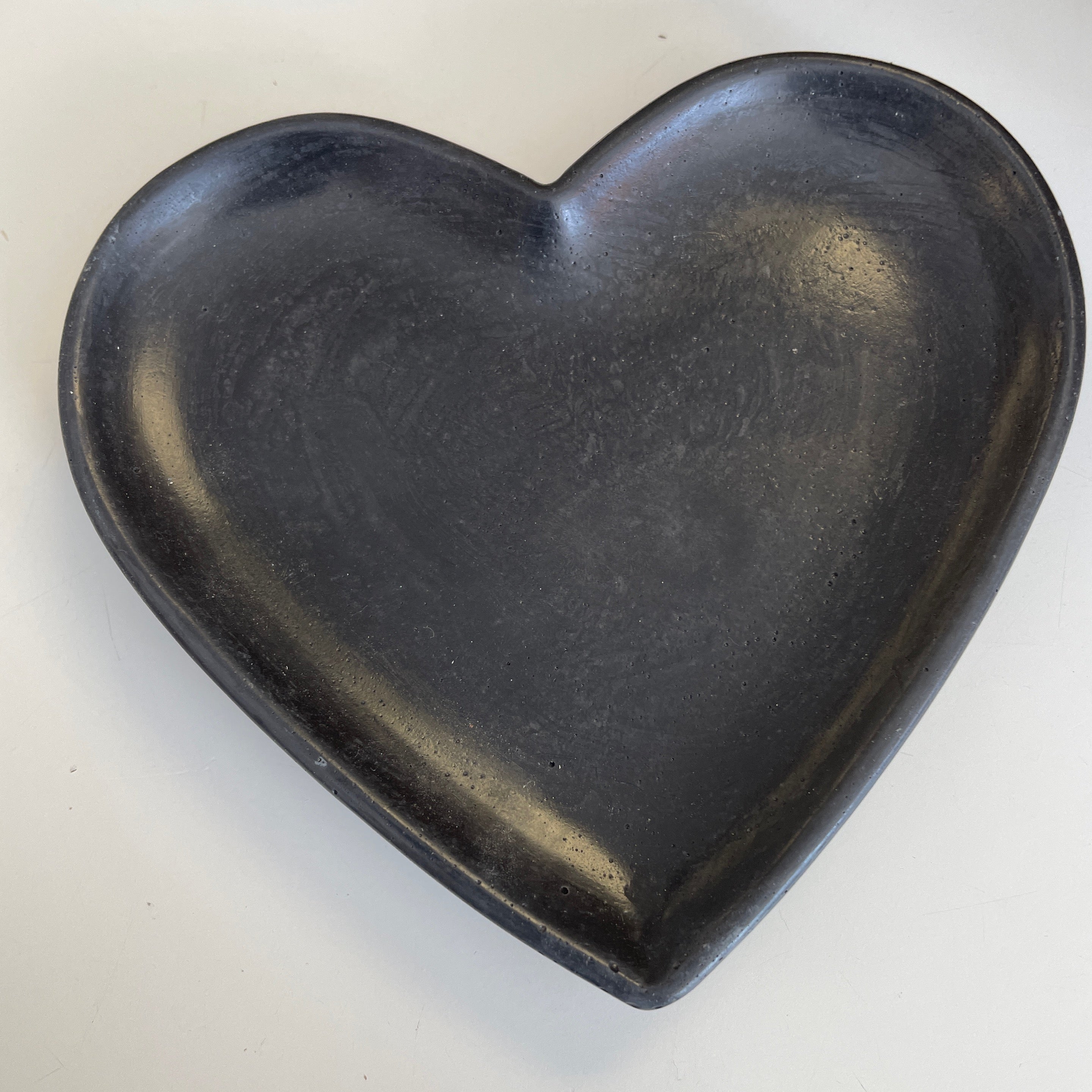 Plant Er Here Heart Dish