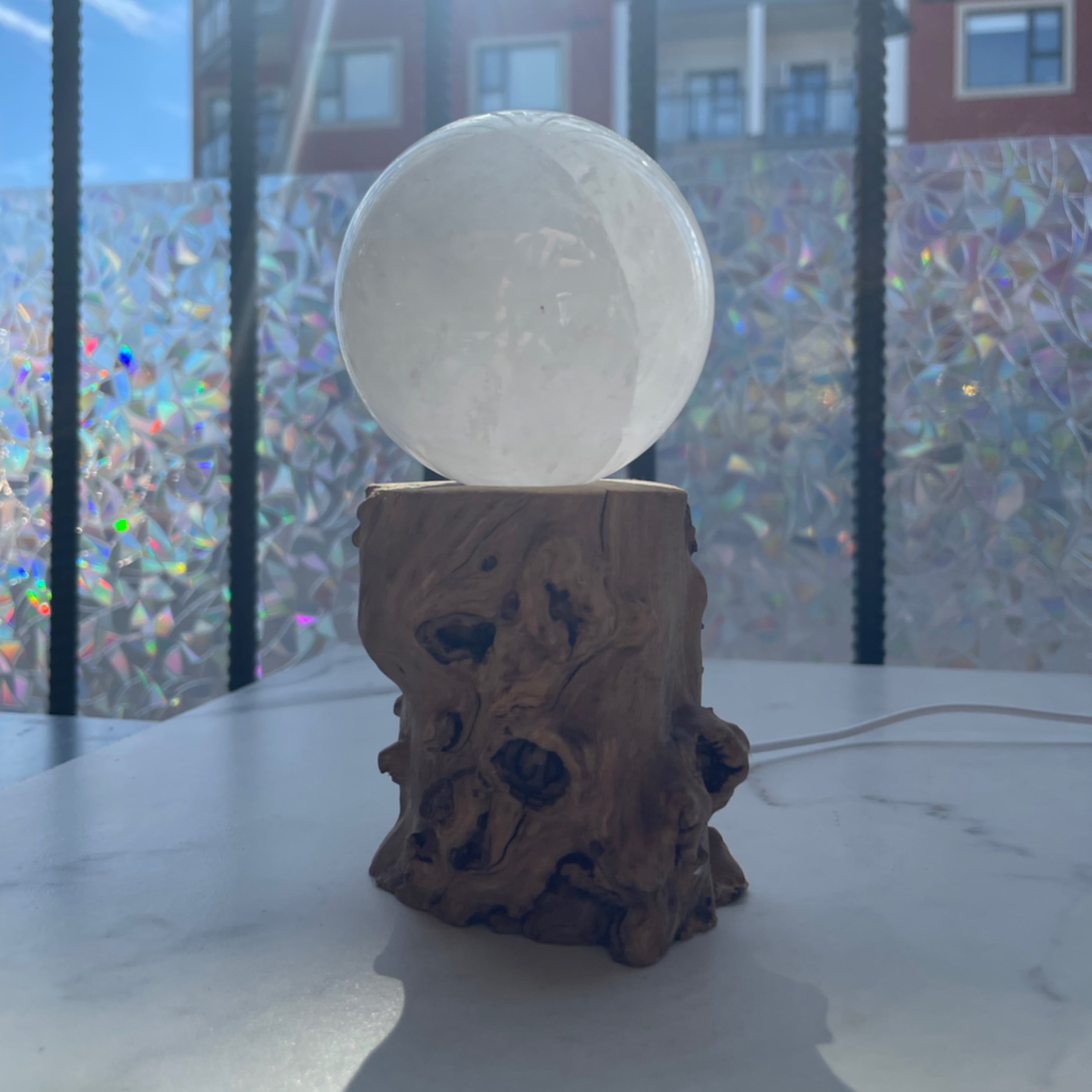 LED Wooden Stump Sphere Stand